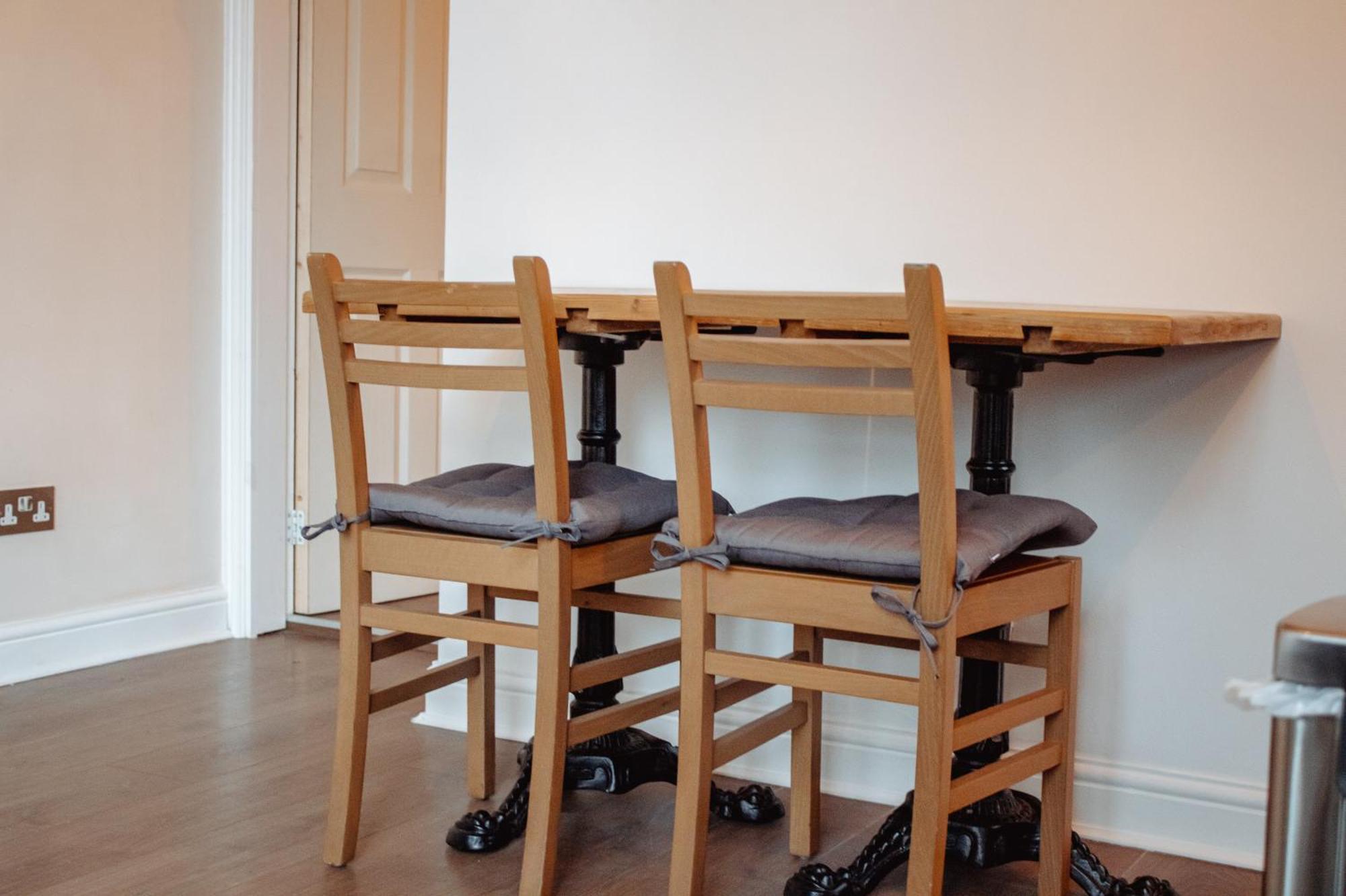 Apartamento Spacious Flat With Free Parking Harrogate Exterior foto