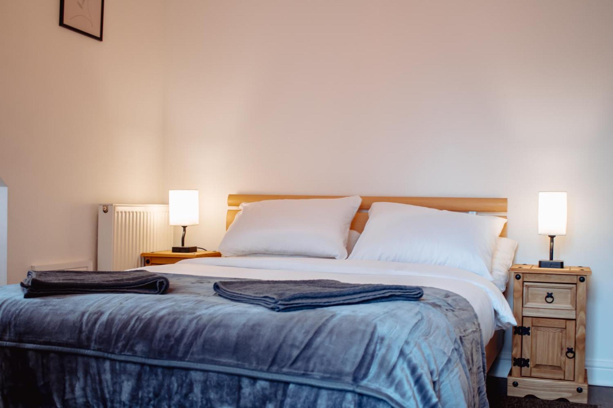 Apartamento Spacious Flat With Free Parking Harrogate Exterior foto